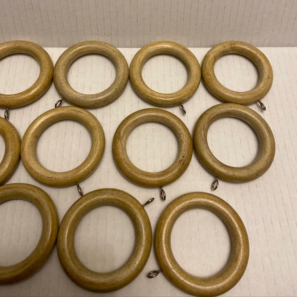 Lot Of 14 Vintage Beige Round Style Decorative Rings For Decorative Rods. - Picture 3 of 4